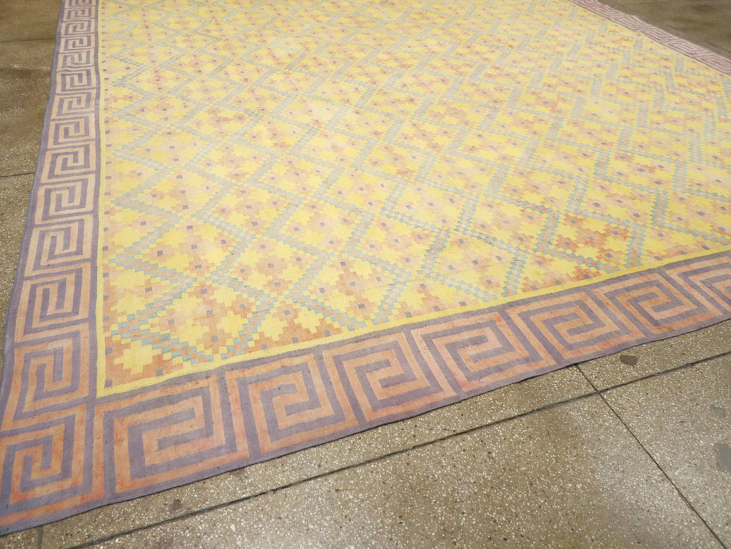 Vintage Indian Dhurrie Square Room Size Flatweave Carpet, No.31322 - Staging