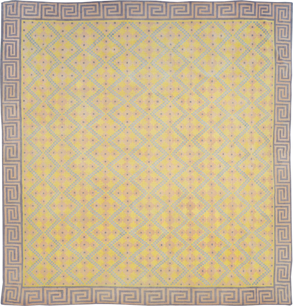 Vintage Indian Flatweave Dhurrie Large Square Carpet, No.31323 - Staging