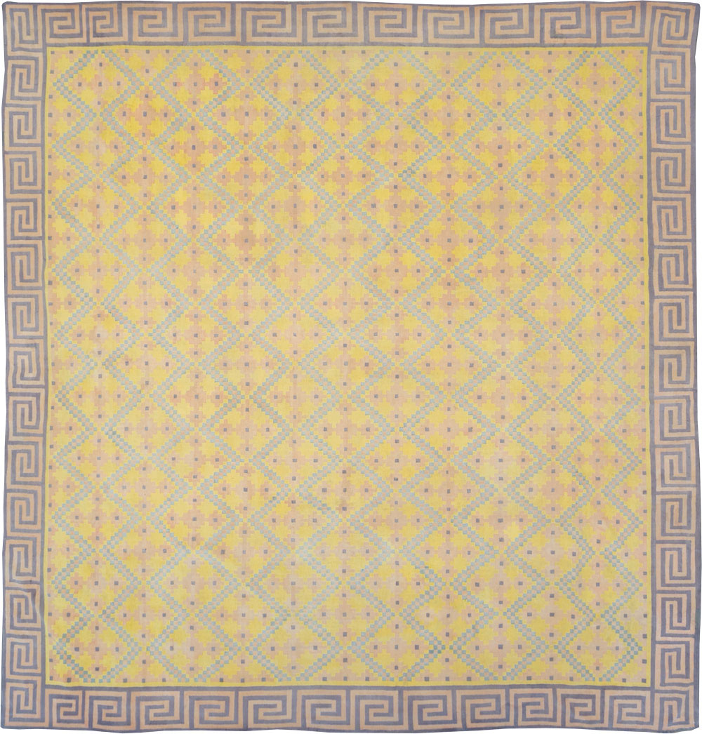 Vintage Indian Dhurrie Square Room Size Flatweave Carpet, No.31323 - Staging