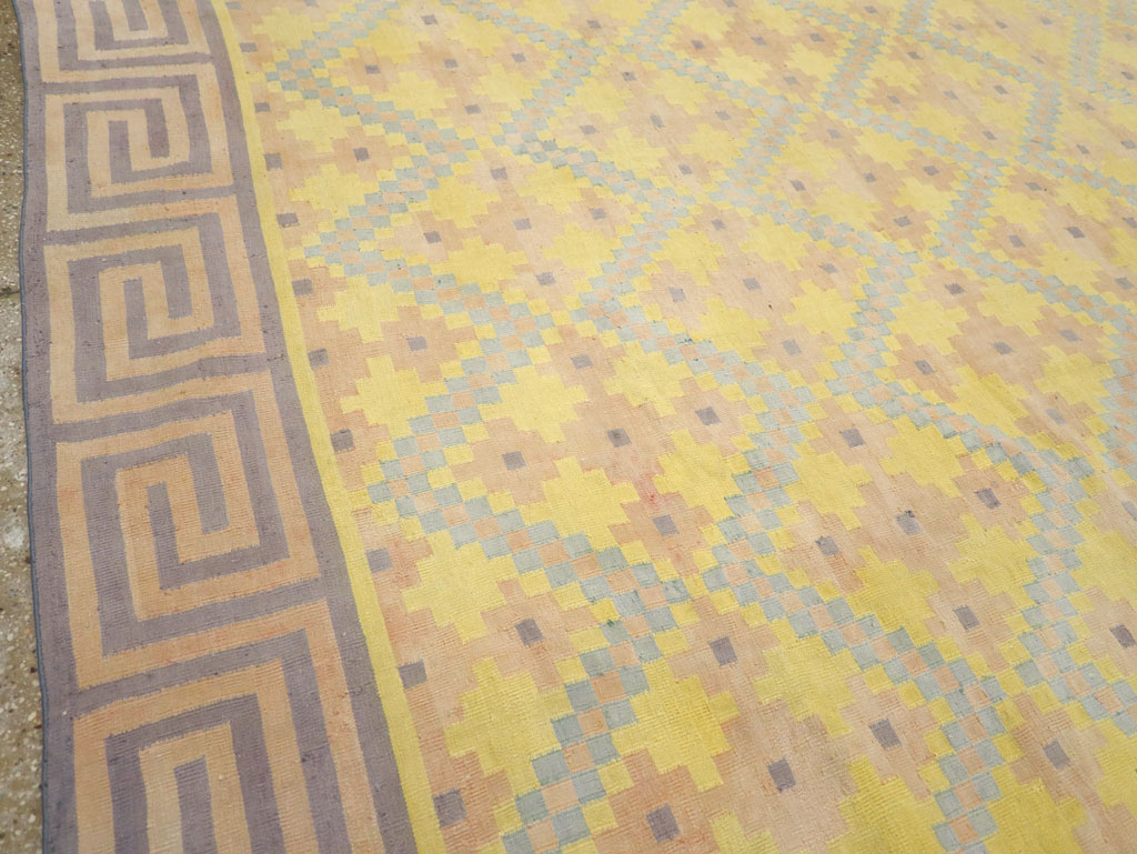 Vintage Indian Dhurrie Square Room Size Flatweave Carpet, No.31323 - Staging