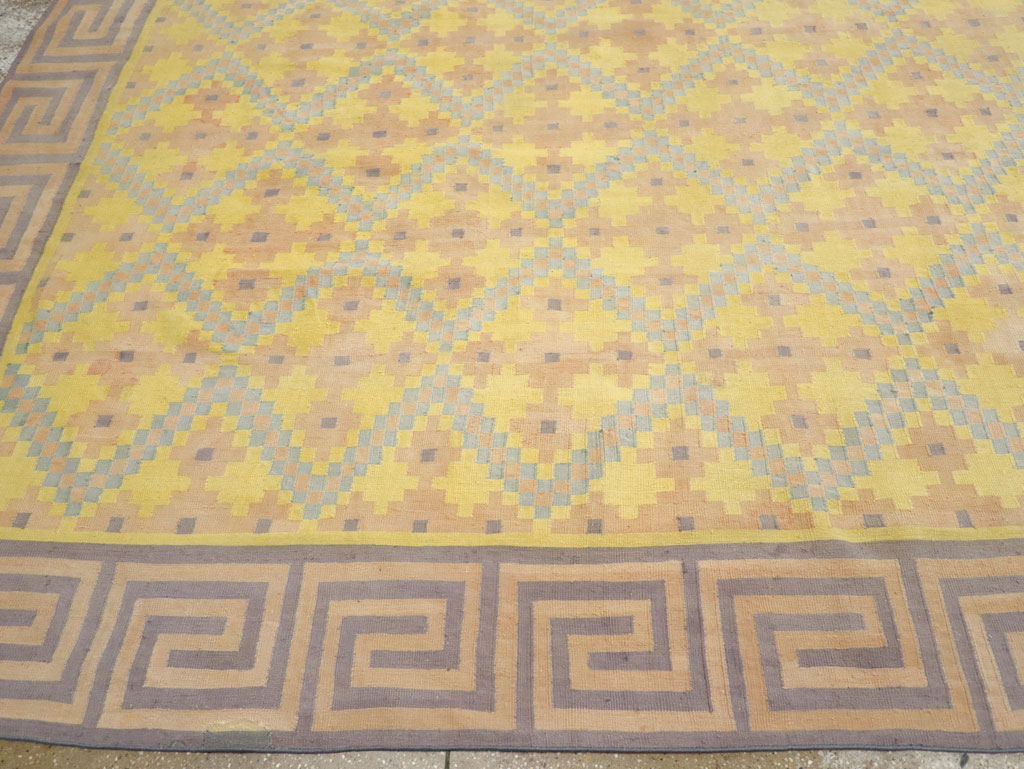 Vintage Indian Dhurrie Square Room Size Flatweave Carpet, No.31323 - Staging