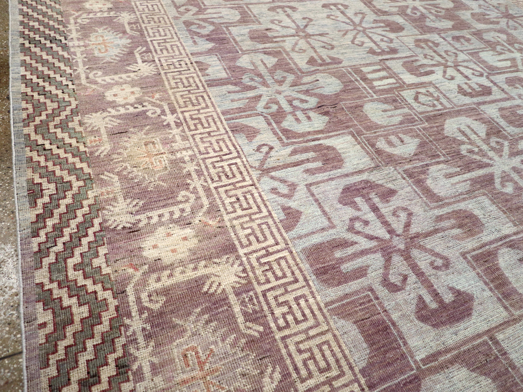 Contemporary East Turkestan Khotan Room Size Carpet, No.31329 - Staging