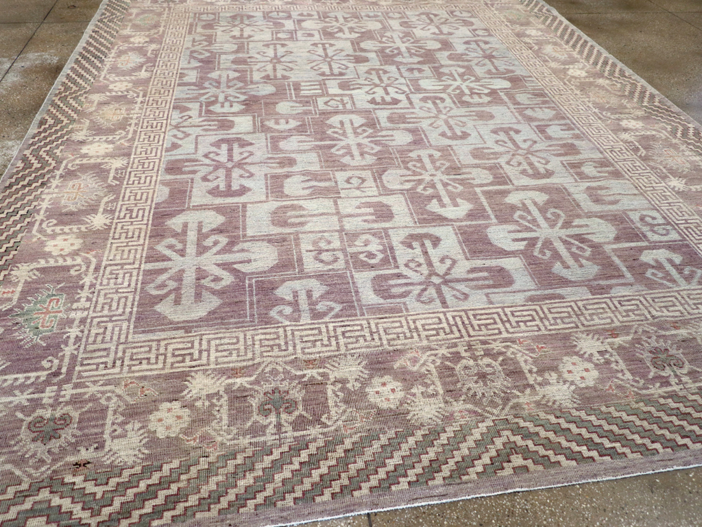 Contemporary East Turkestan Khotan Room Size Carpet, No.31329 - Staging