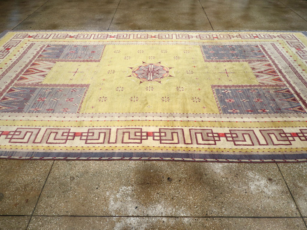 Vintage European Art Deco Long and Narrow Carpet, No.31337 - Staging