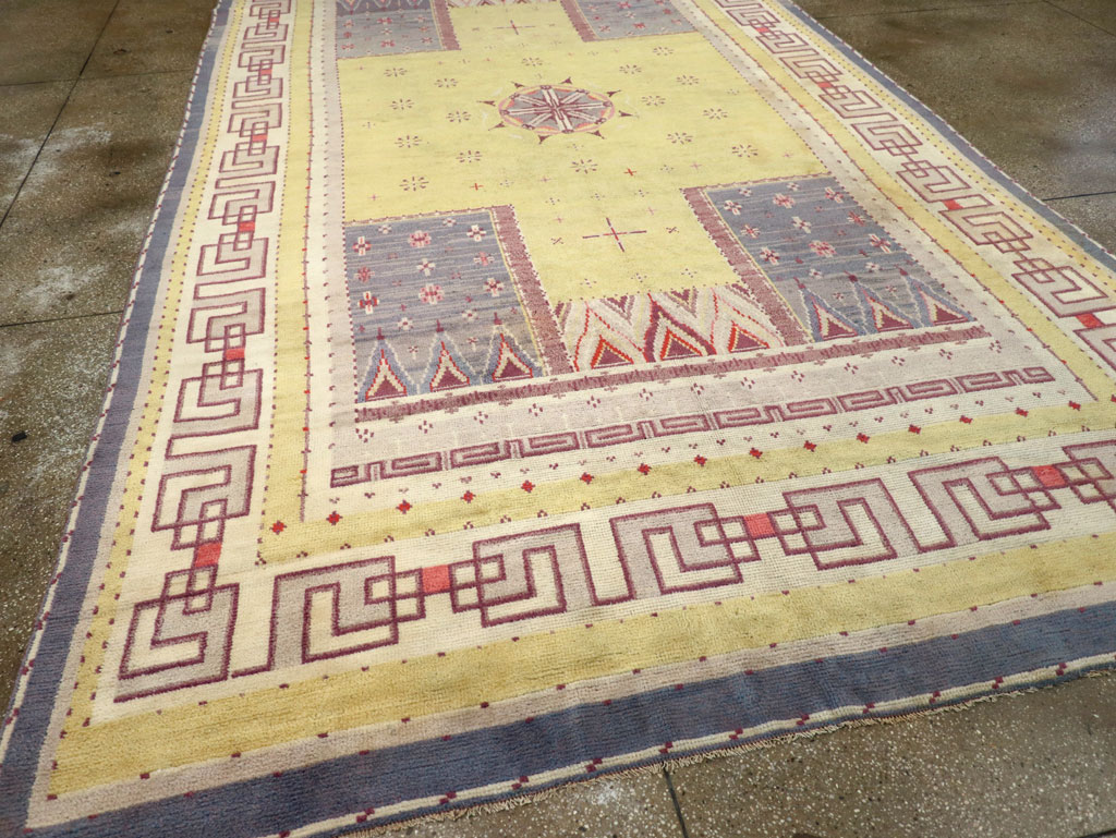 Vintage European Art Deco Long and Narrow Carpet, No.31337 - Staging