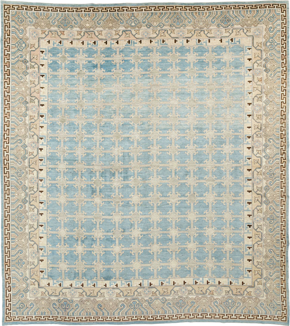Modern East Turkestan Khotan Large Room Size Carpet, No.31342 - Staging
