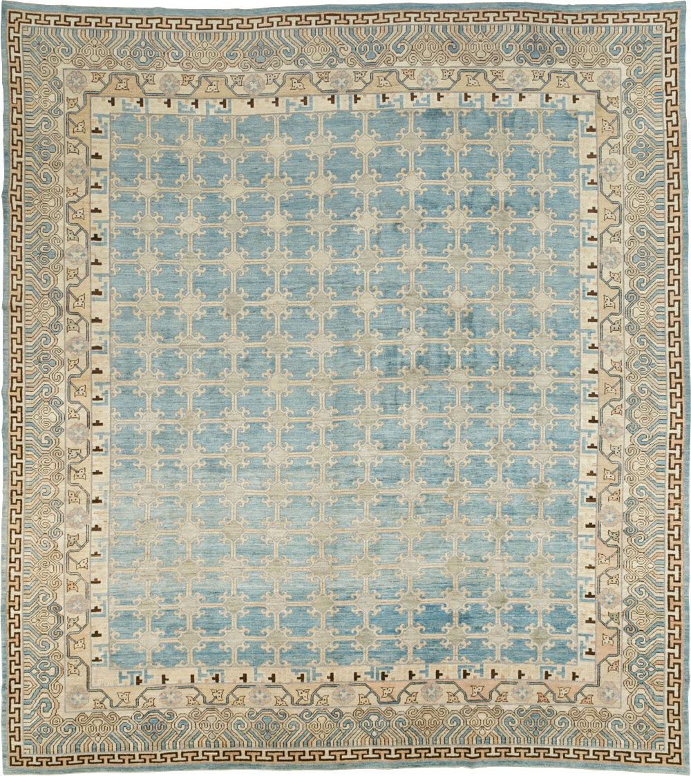 Modern East Turkestan Khotan Large Room Size Carpet, No.31342 - Staging