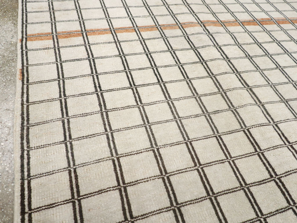 Vintage Turkish Anatolian Accent Carpet, No.31354 - Staging