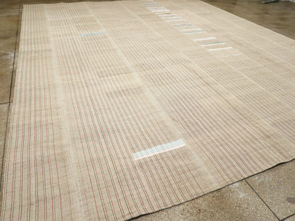 Modern Turkish Flatweave Large Room Size Carpet, No.31357 - Staging