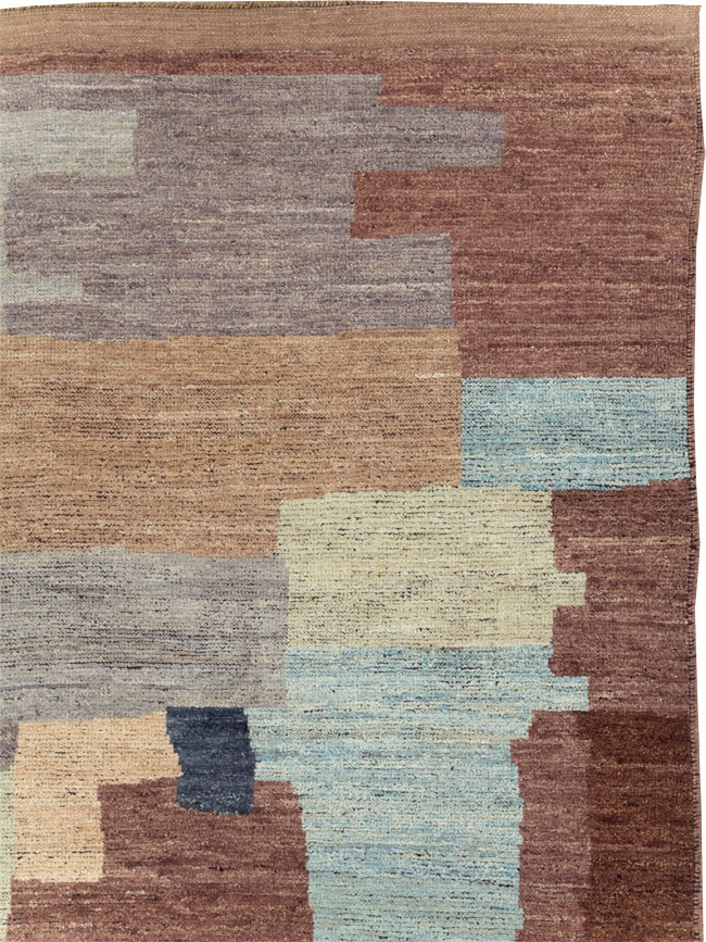 Contemporary Turkish Room Size Carpet, No.31377 - Staging
