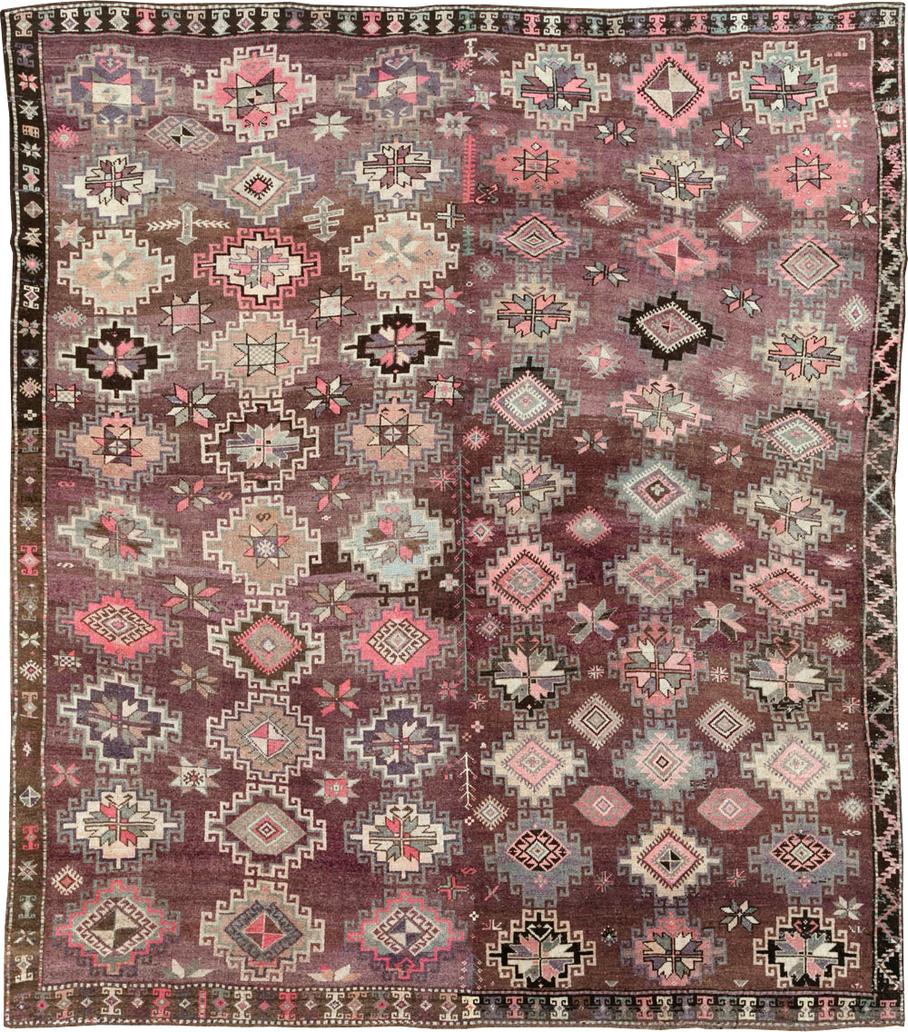 Vintage Turkish Anatolian Room Size Carpet, No.31399 - Staging