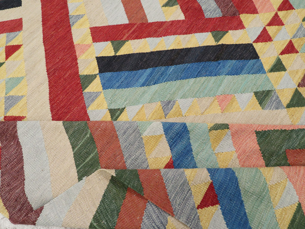 Contemporary Turkish Flatweave Room Size Carpet, No.31401 - Staging