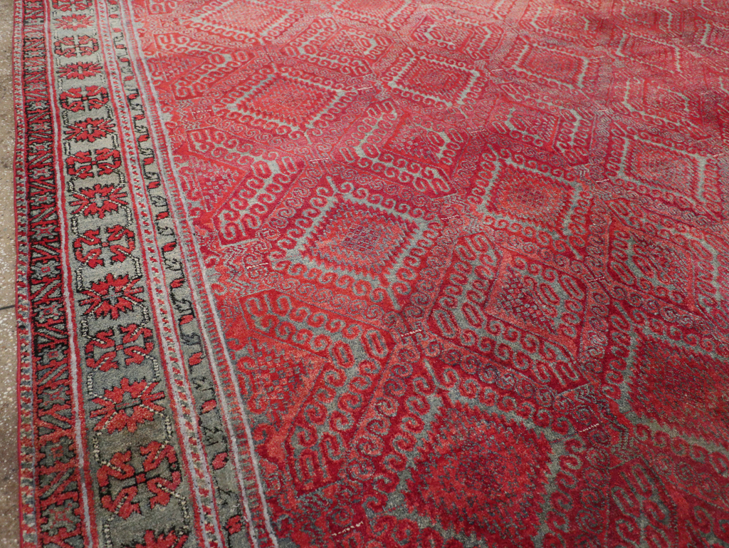 Antique Indian Agra Room Size Carpet, No.31403 - Staging