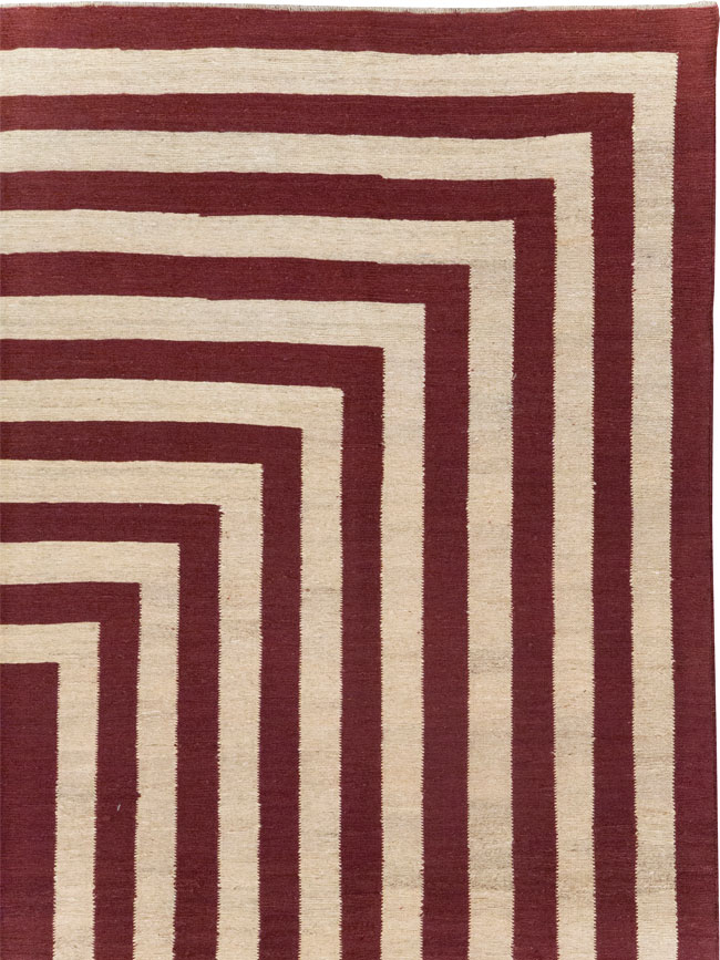 Contemporary Turkish Flatweave Accent Carpet, No.31412 - Staging