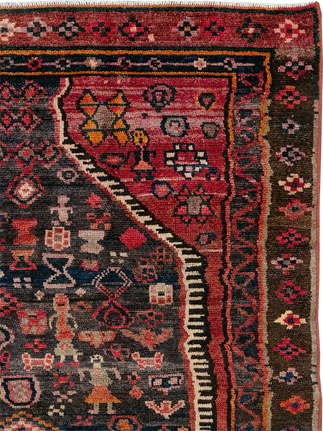 Vintage Persian Hamadan Pictorial Accent Rug, No.31413 - Staging