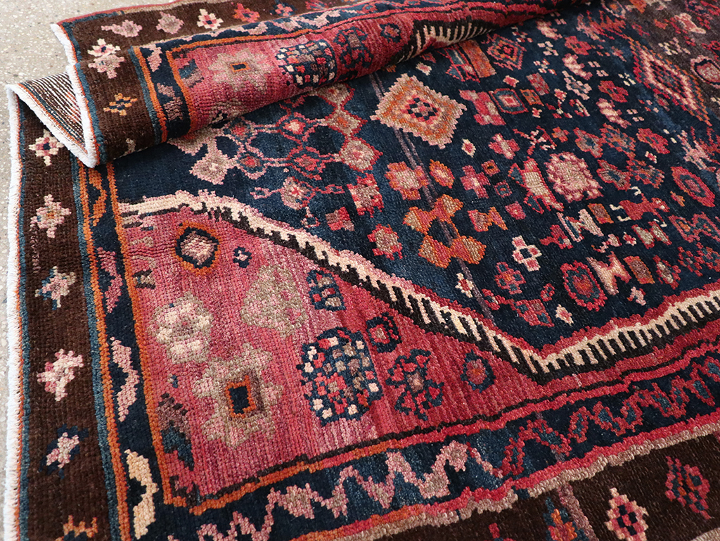 Vintage Persian Hamadan Pictorial Accent Rug, No.31413 - Staging