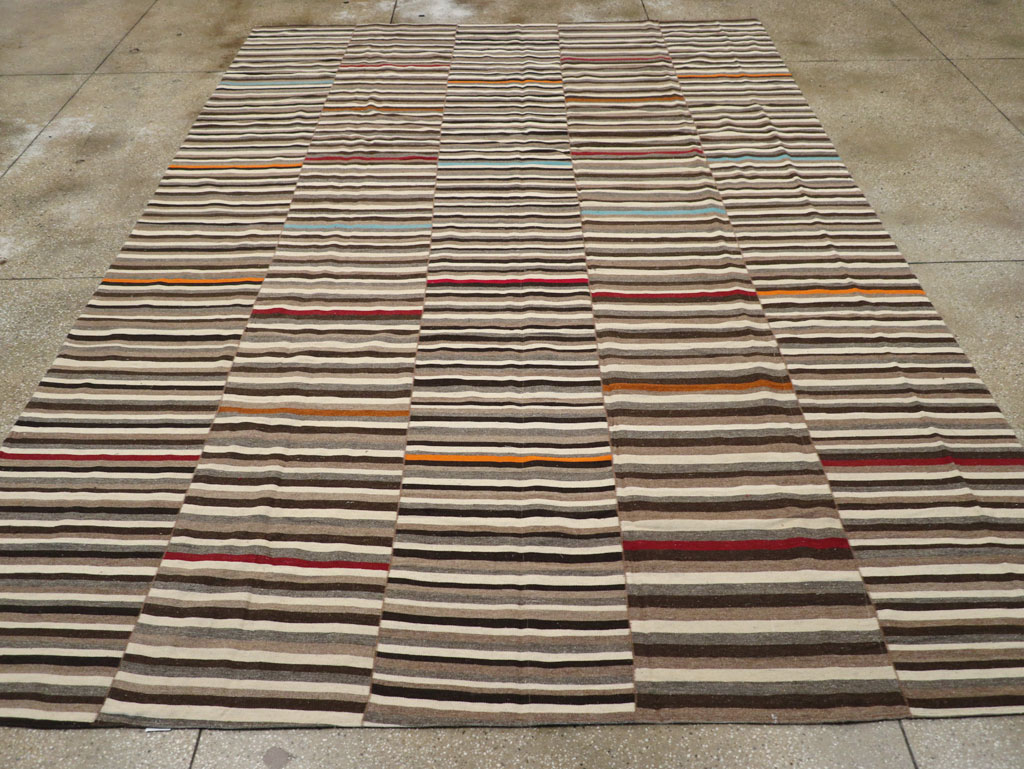 Modern Turkish Flatweave Room Size Carpet, No.31416 - Staging