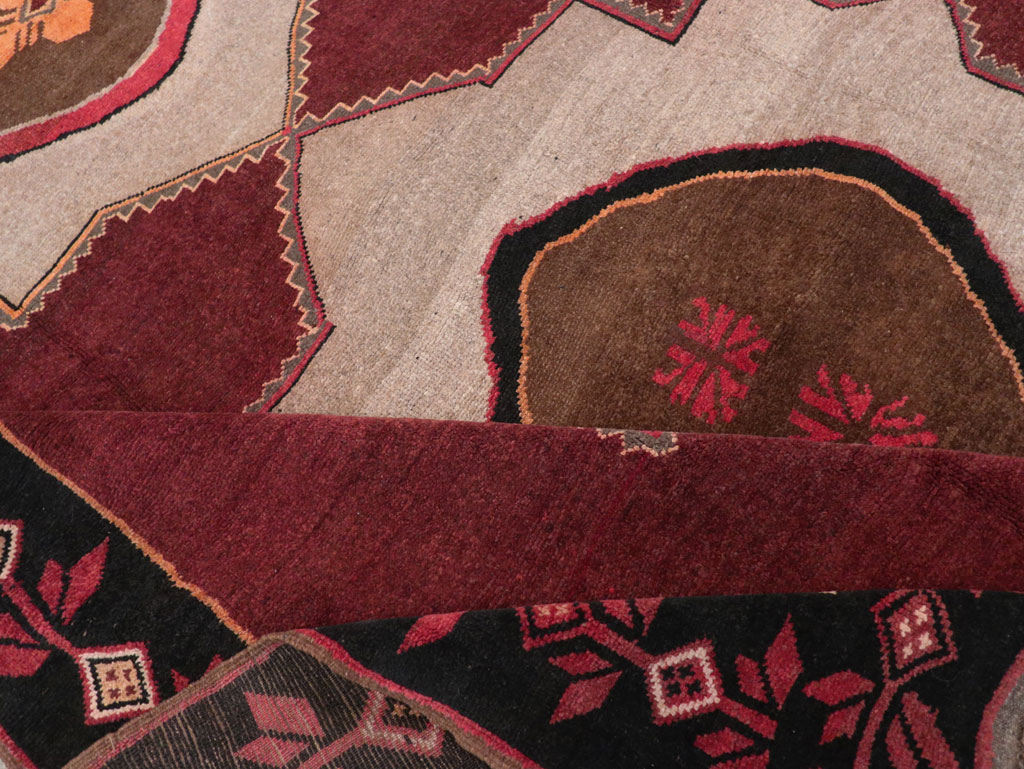 Vintage Turkish Anatolian Tribal Room Size Carpet, No.31419 - Staging