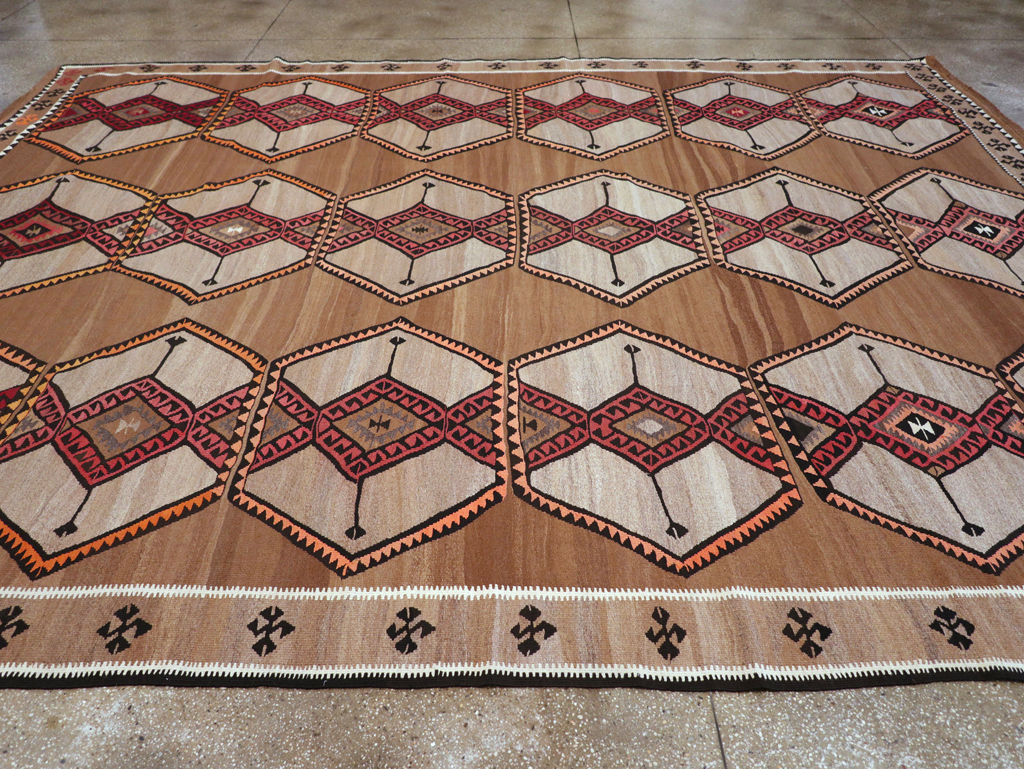 Vintage Turkish Flatweave Kilim Room Size Carpet, No.31423 - Staging