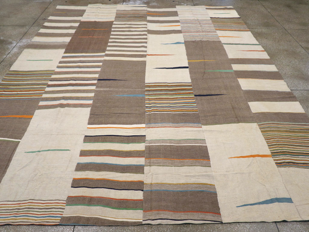 Modern Turkish Flatweave Room Size Carpet, No.31427 - Staging