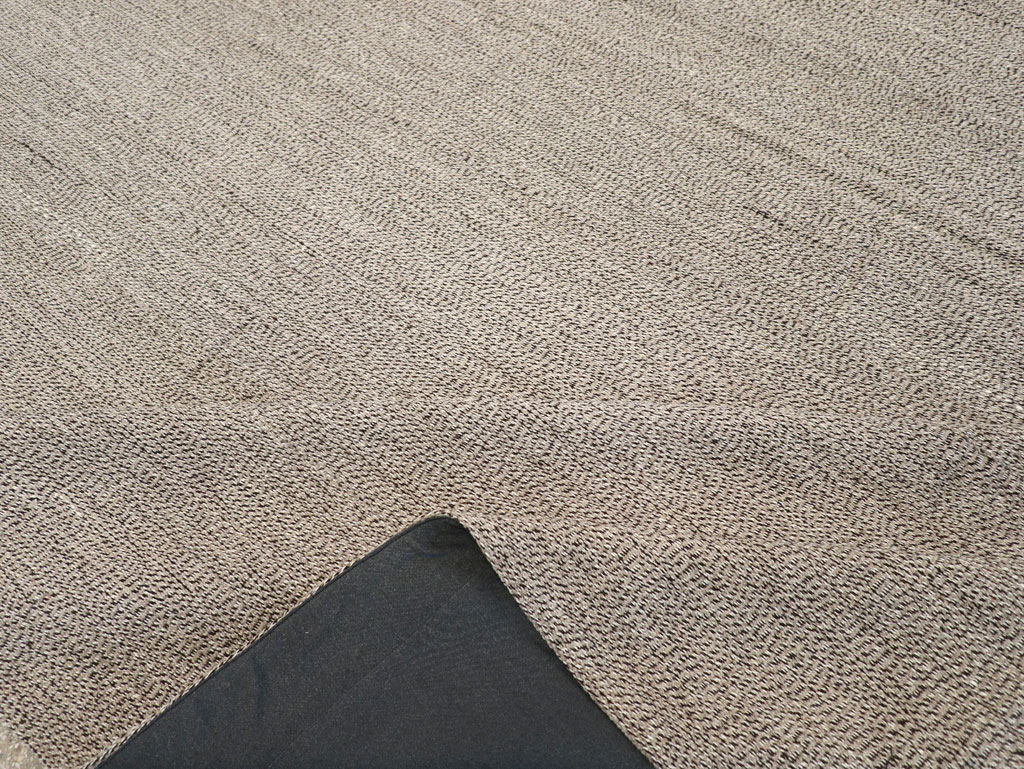 Vintage Turkish Flatweave Kilim Room Size Carpet, No.31428 - Staging