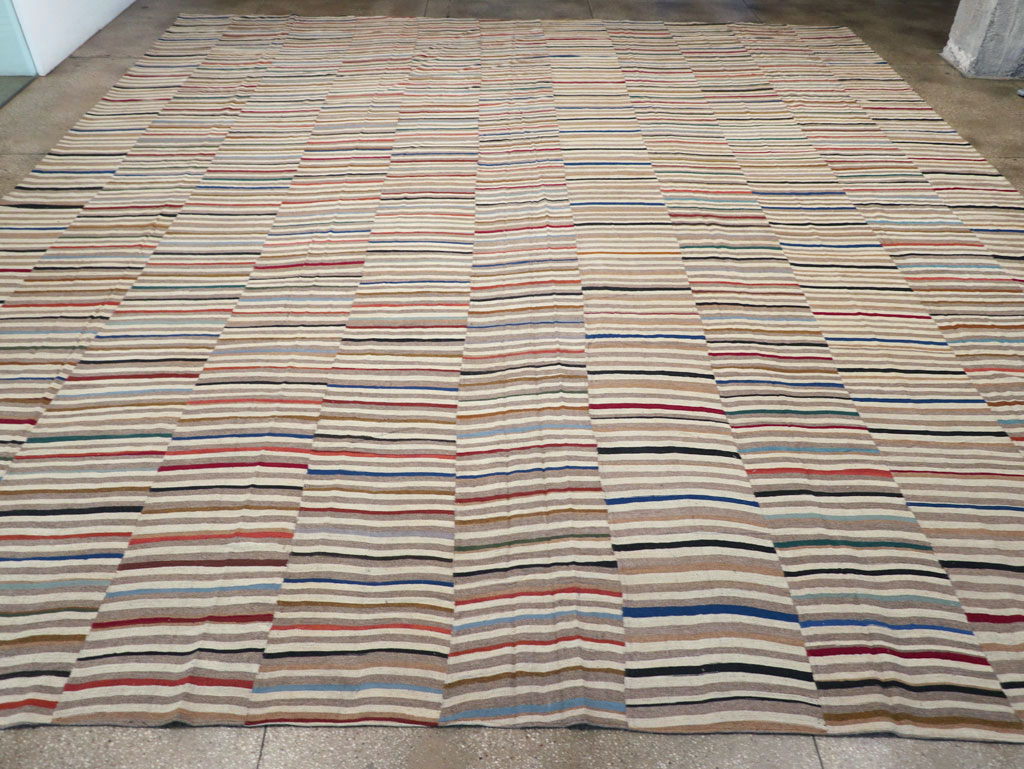 Modern Turkish Flatweave Kilim Oversize Square Carpet, No.31431 - Staging