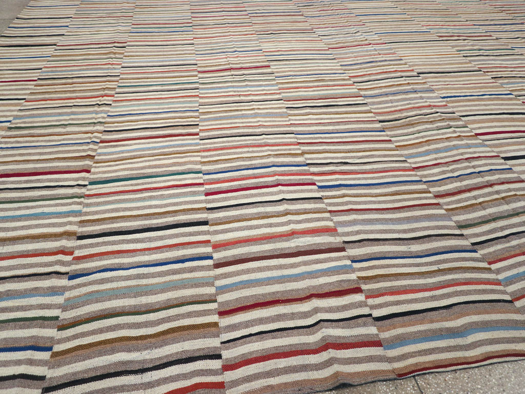 Modern Turkish Flatweave Kilim Oversize Square Carpet, No.31431 - Staging