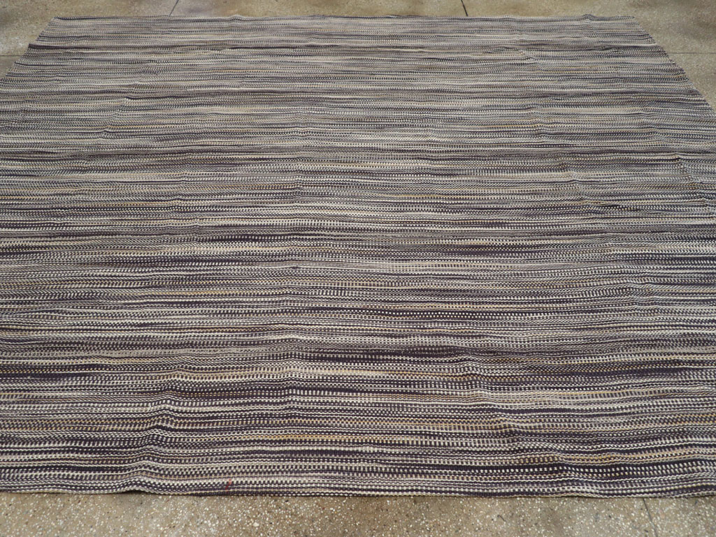 Modern Turkish Flatweave Room Size Carpet, No.31432 - Staging