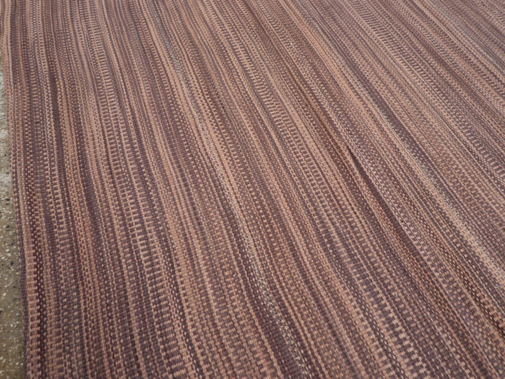 Modern Turkish Flatweave Room Size Carpet, No.31434 - Staging