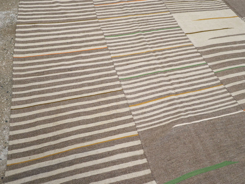 Modern Turkish Flatweave Large Room Size Carpet, No.31436 - Staging