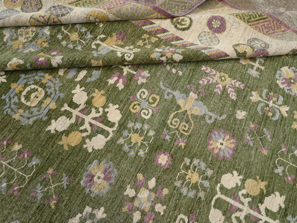 Modern East Turkestan Khotan Room Size Carpet, No.31454 - Staging