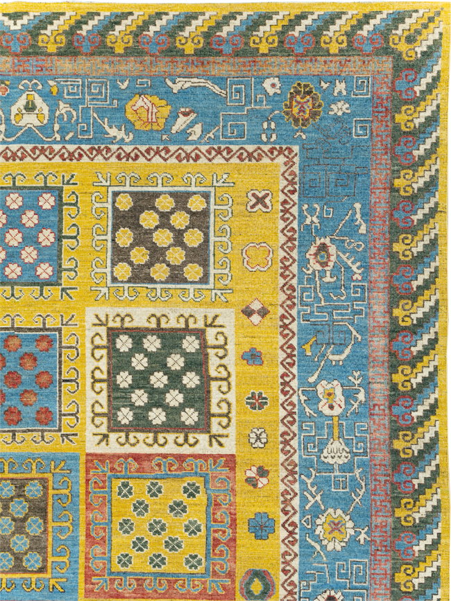 Modern East Turkestan Khotan Room Size Carpet, No.31455 - Staging