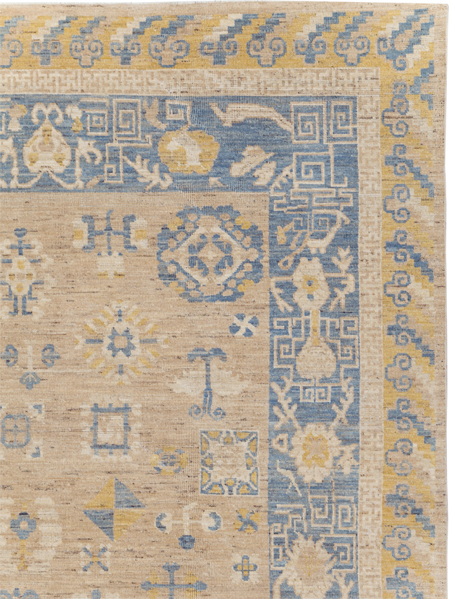 Modern East Turkestan Khotan Room Size Carpet, No.31458 - Staging