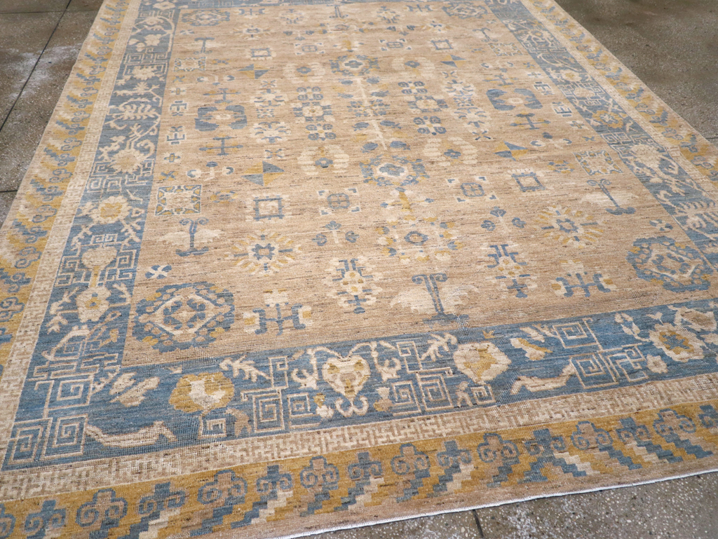 Modern East Turkestan Khotan Room Size Carpet, No.31458 - Staging