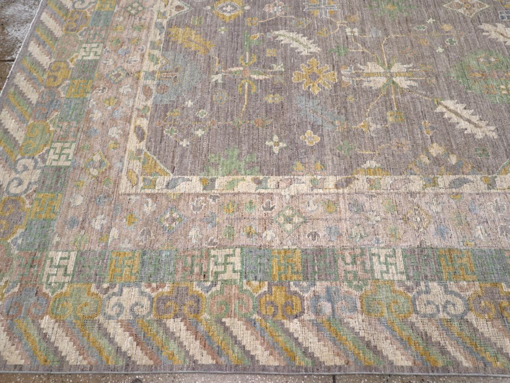 Modern East Turkestan Khotan Room Size Carpet, No.31460 - Staging