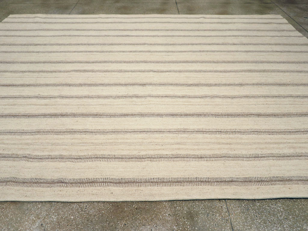 Vintage Turkish Flatweave Kilim Room Size Carpet, No.31464 - Staging