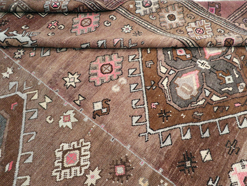 Vintage Turkish Anatolian Tribal Room Size Carpet, No.31467 - Staging