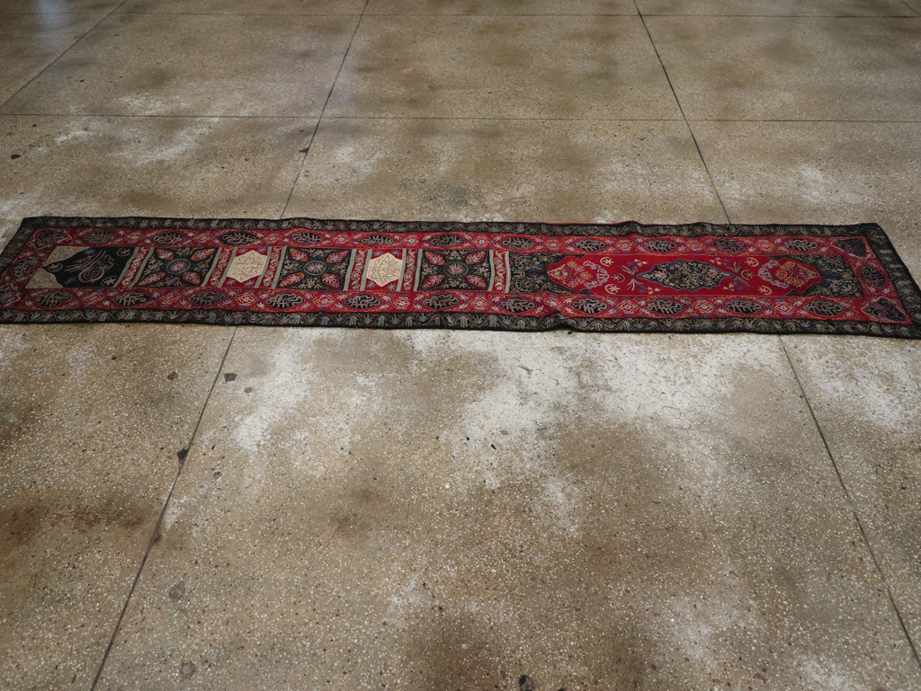 Vintage Indian Embroidered Wall Hanging Textile Runner, No.31478 - Staging