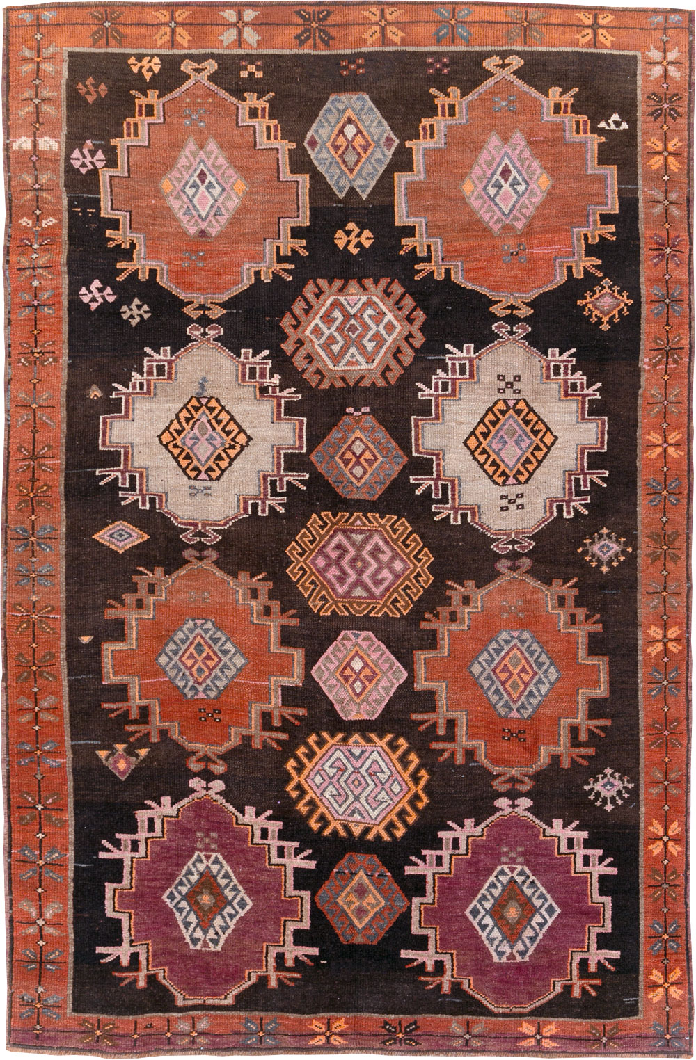 Vintage Turkish Anatolian Small Room Size Carpet, No.31479 - Staging