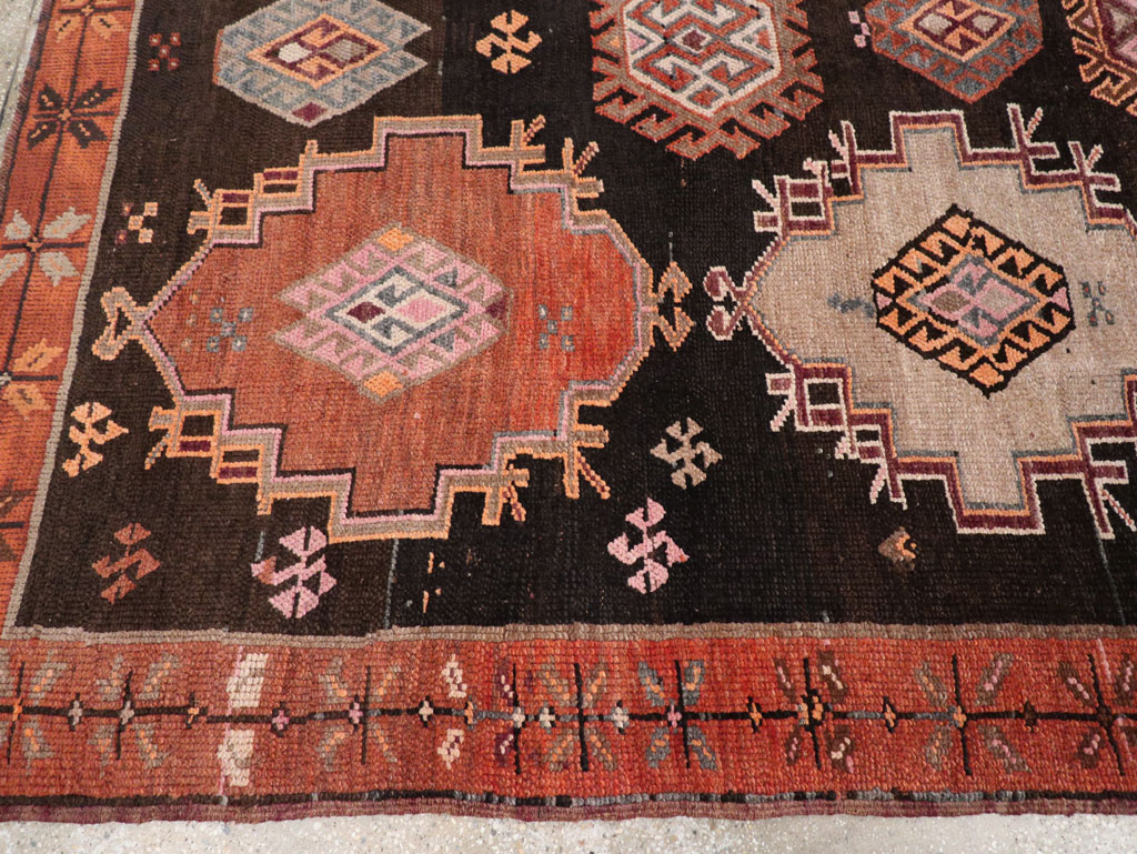 Vintage Turkish Anatolian Small Room Size Carpet, No.31479 - Staging