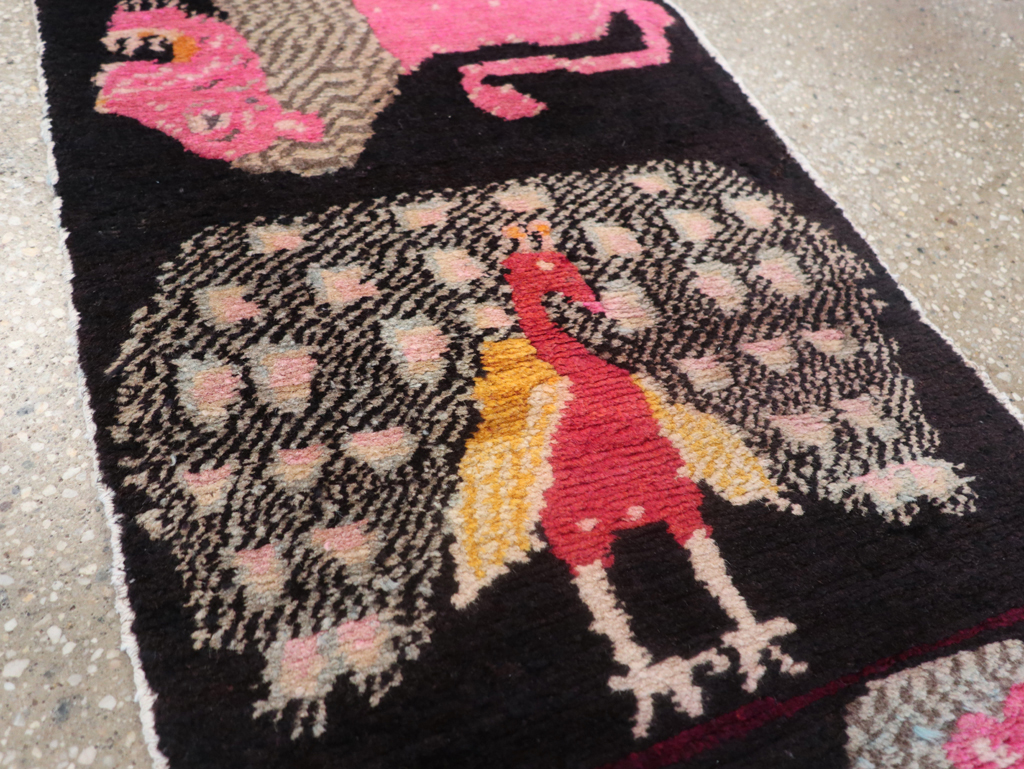 Vintage Tibetan Small Pictorial Runner, No.31487 - Staging