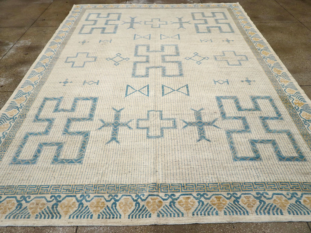 African Tuareg Inspired Modern East Turkestan Khotan Room Size Carpet, No.31498 - Staging
