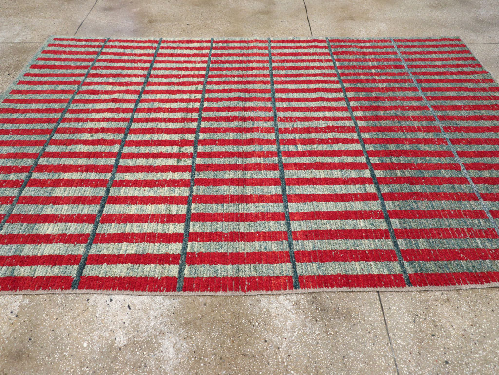 Contemporary Turkish Art Deco Style Accent Carpet, No.31500 - Staging