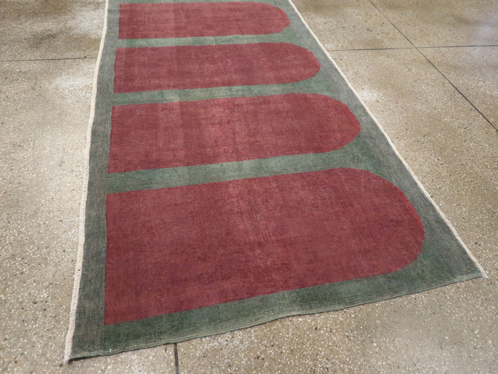 Vintage Turkish Art Deco Style Rug, No.31513 - Staging