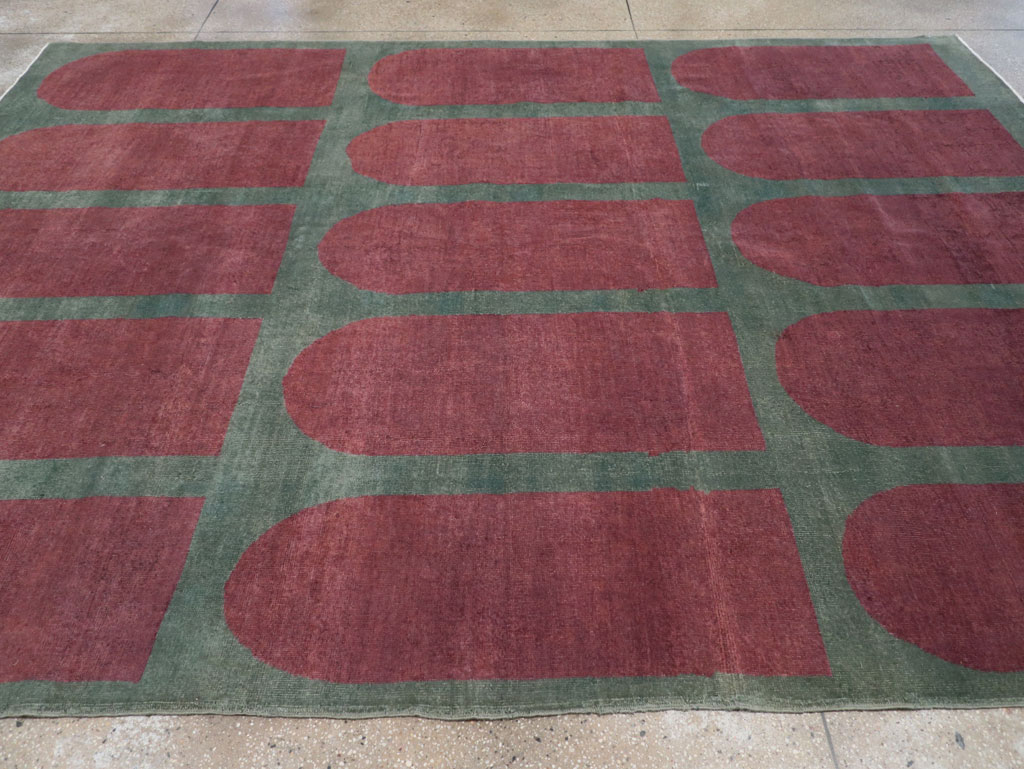 Vintage Turkish Art Deco Style Room Size Carpet, No.31514 - Staging