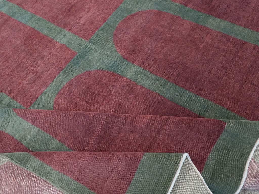 Vintage Turkish Art Deco Style Room Size Carpet, No.31514 - Staging