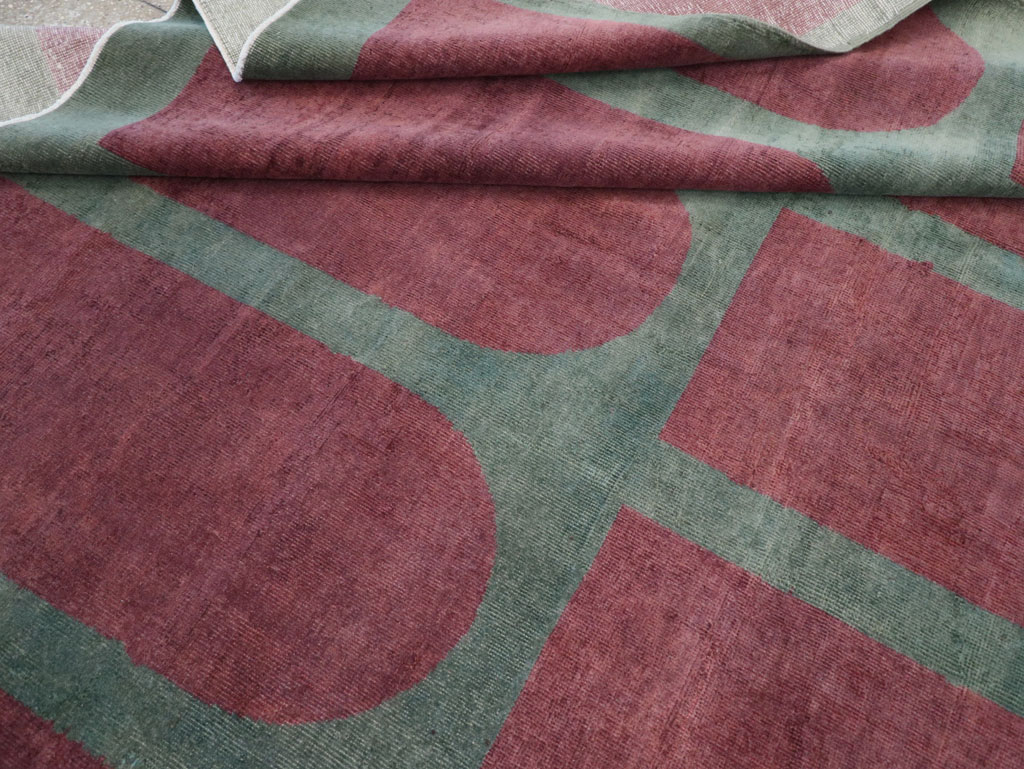 Vintage Turkish Art Deco Style Room Size Carpet, No.31514 - Staging