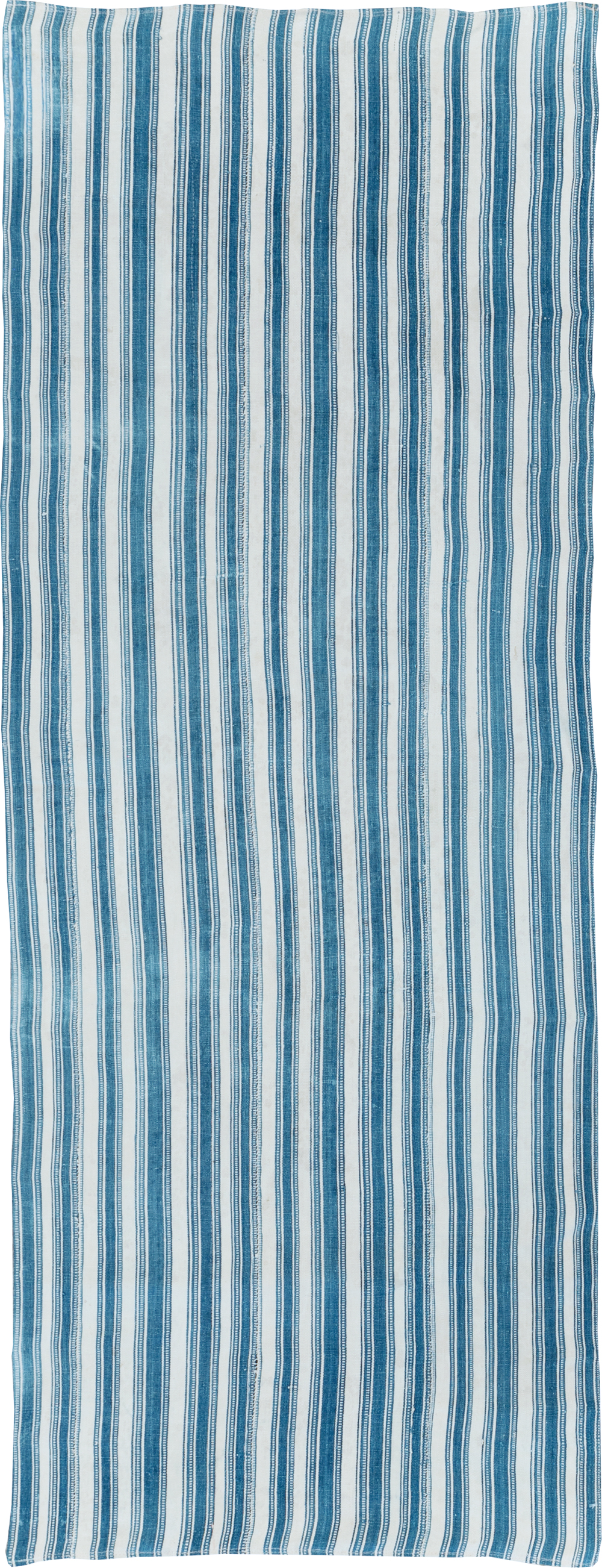 Vintage Persian Flatweave Kilim Throw Rug, No.31520 - Staging