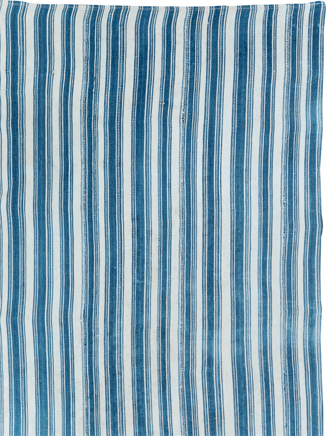 Vintage Persian Flatweave Kilim Throw Rug, No.31520 - Staging