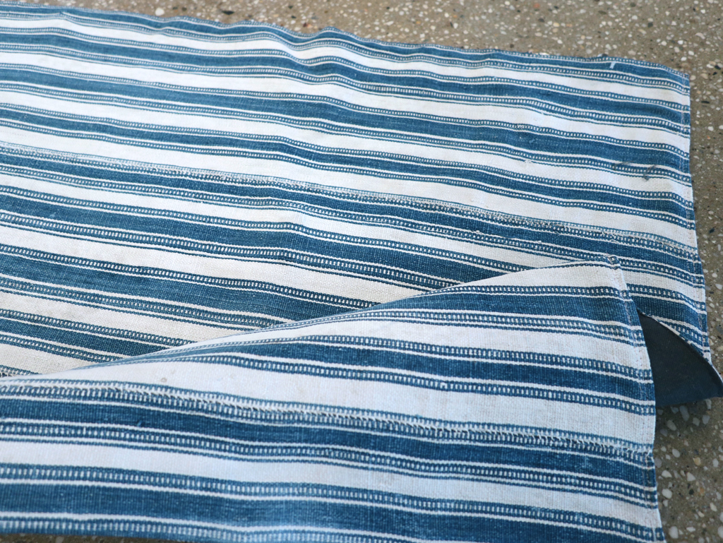 Vintage Persian Flatweave Kilim Throw Rug, No.31520 - Staging